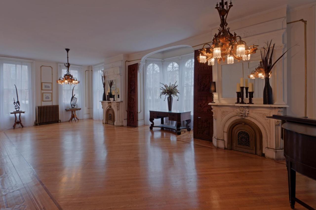 Bed and Breakfast Akwaaba Mansion à New York Extérieur photo
